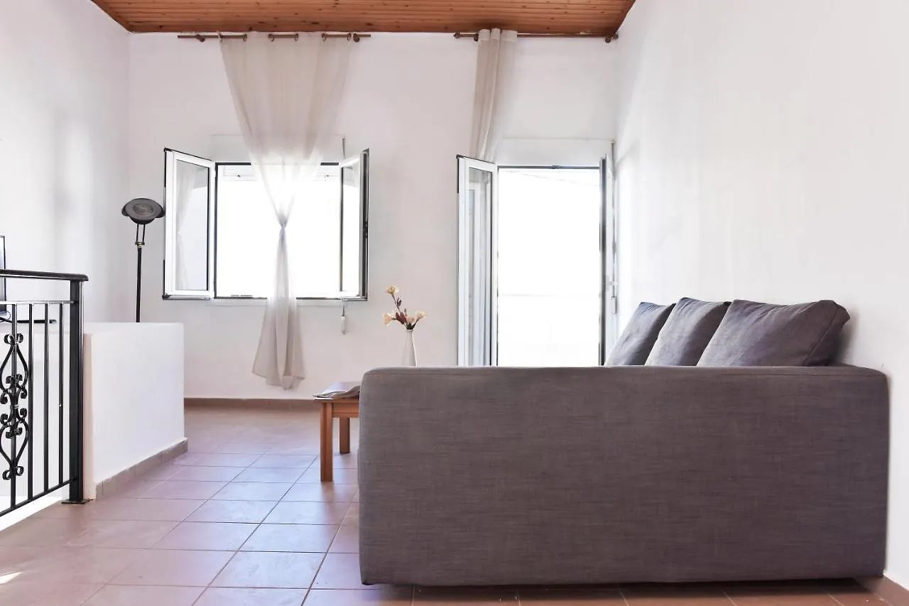 Manolia Apartment Kalyves